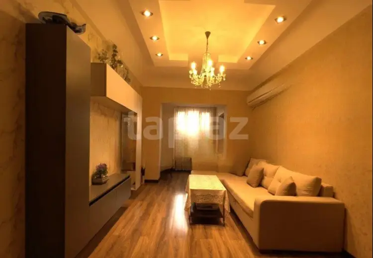 3 otaqlı mənzil , Bakı