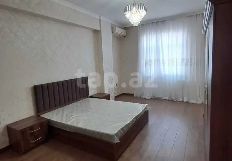 3 otaqlı mənzil , Bakı