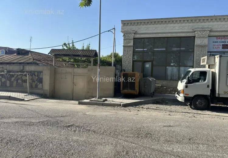 120 m² Obyekt / Ofis Satılır, Bərdə