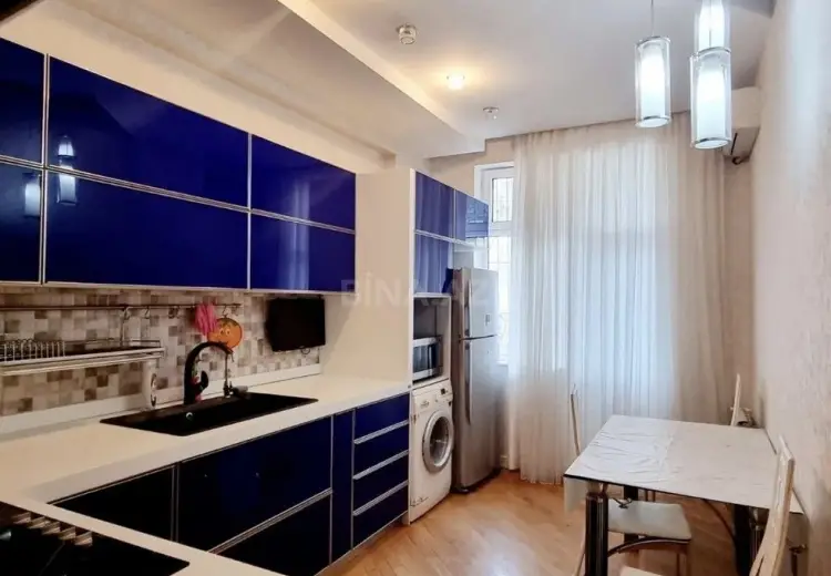 3 otaqlı mənzil Satılır, Beyləqan