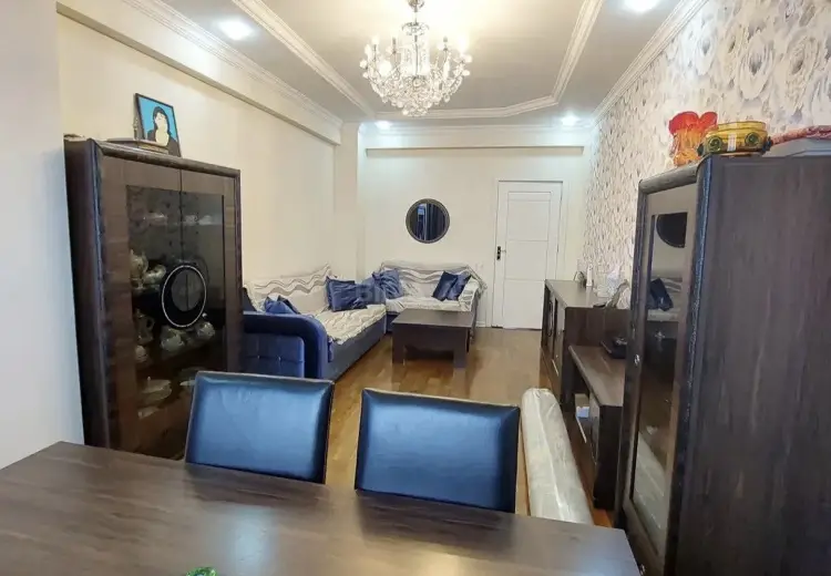 4 otaqlı mənzil Satılır, Beyləqan