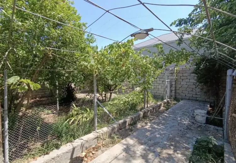 4 otaqlı mənzil Satılır, Beyləqan