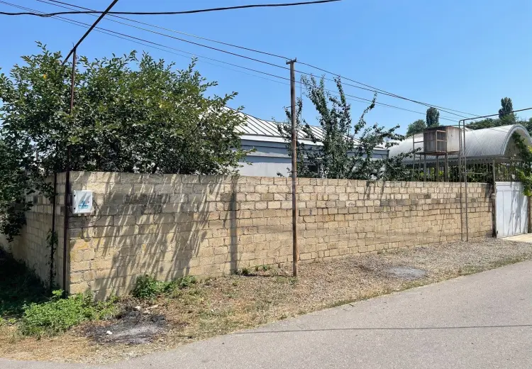 4 otaqlı mənzil Satılır, Quba
