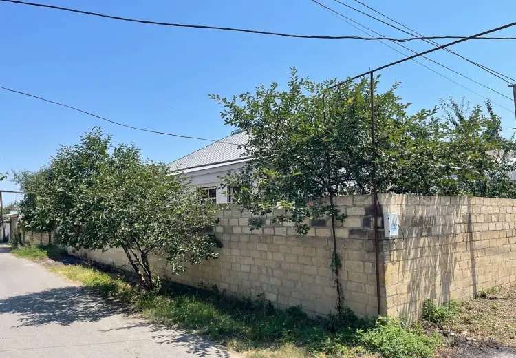 4 otaqlı mənzil Satılır, Quba