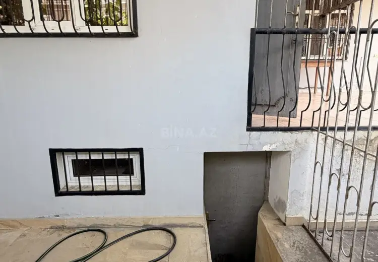 4 otaqlı mənzil Satılır, Quba