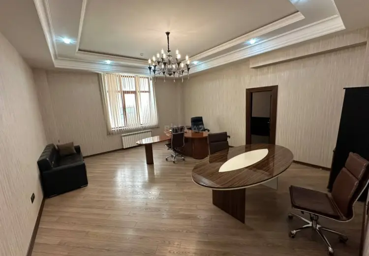 330 m² Obyekt / Ofis Kirayə (aylıq), Nərimanov, Bakı