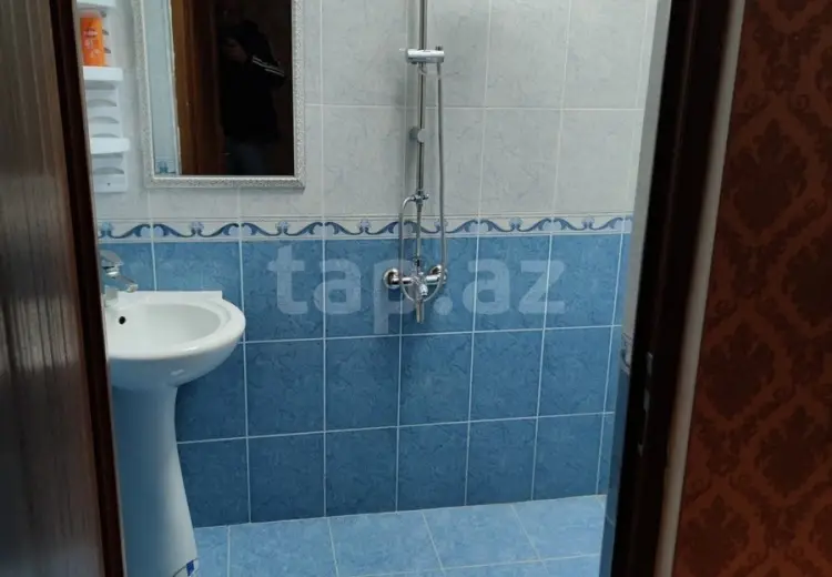 9 otaqlı mənzil , Zaqatala