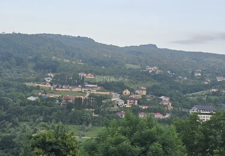 6 sot Torpaq Satılır, Quba