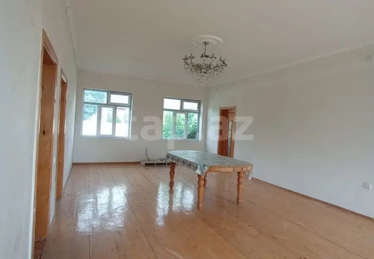 3 otaqlı mənzil , Qax