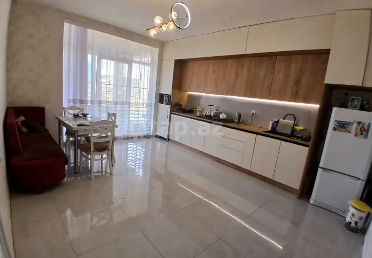 6 otaqlı mənzil , Sumqayıt