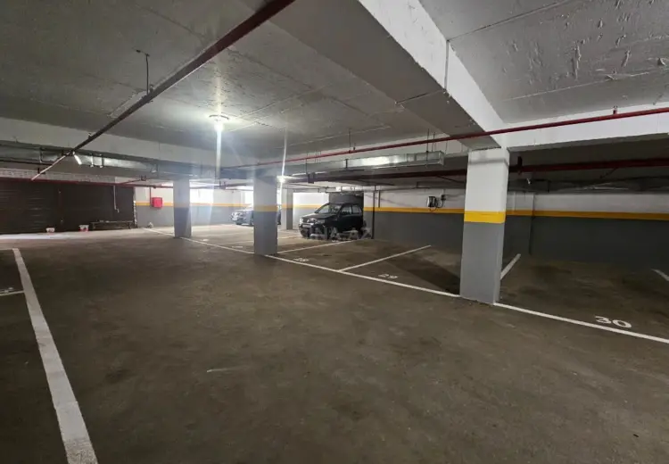 1000 m² Obyekt / Ofis Satılır, Yasamal, Bakı
