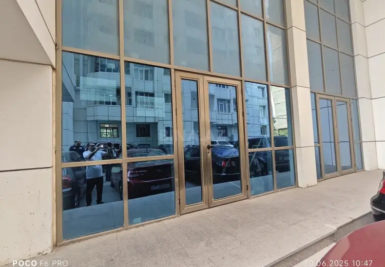 315 m² Obyekt / Ofis Satılır, Yasamal, Bakı