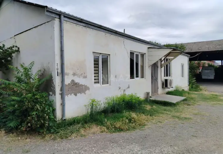 1729 m² Obyekt / Ofis Satılır, Xaçmaz