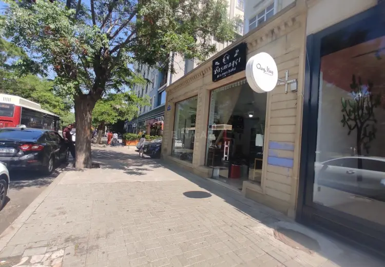 160 m² Obyekt / Ofis Kirayə (aylıq), Nəsimi, Bakı