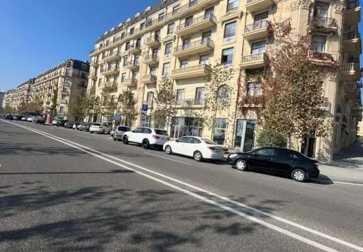 441 m² Obyekt / Ofis Satılır, Ağ şəhər, Xətai, Bakı