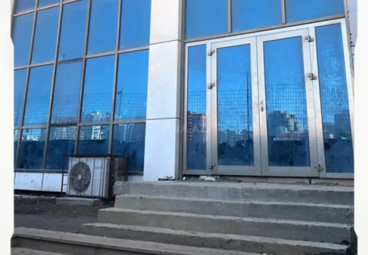 295 m² Obyekt / Ofis Satılır, Yasamal, Bakı