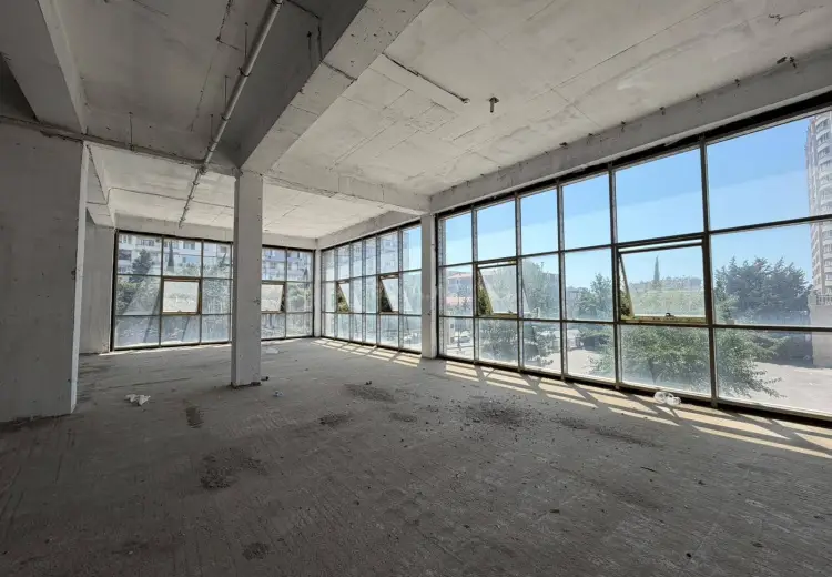 700 m² Obyekt / Ofis Kirayə (aylıq), Xətai, Bakı