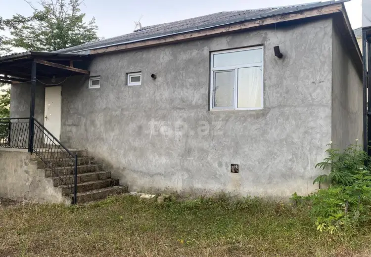 4 otaqlı mənzil , Qusar