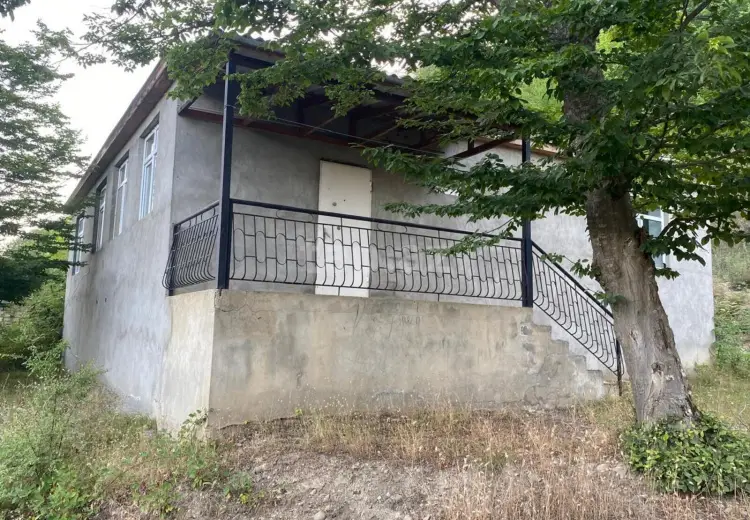 4 otaqlı mənzil , Qusar