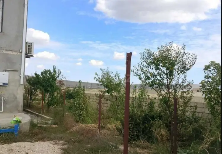 6 otaqlı mənzil Satılır, Şirvan