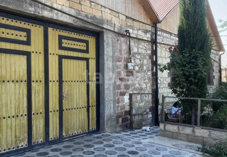 5 otaqlı mənzil , Göygöl