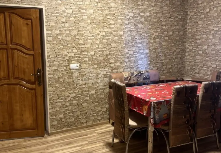 5 otaqlı mənzil , Göygöl