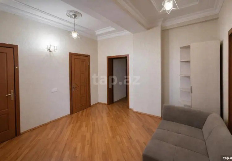 3 otaqlı mənzil , Bakı