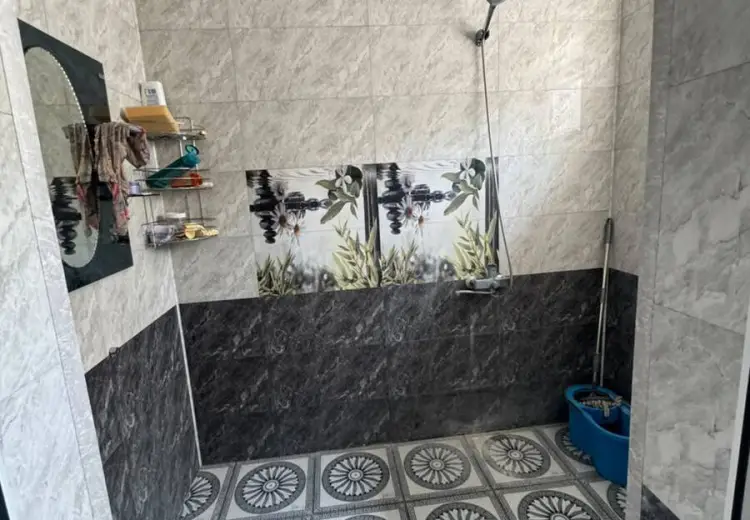 6 otaqlı mənzil Satılır, Quba