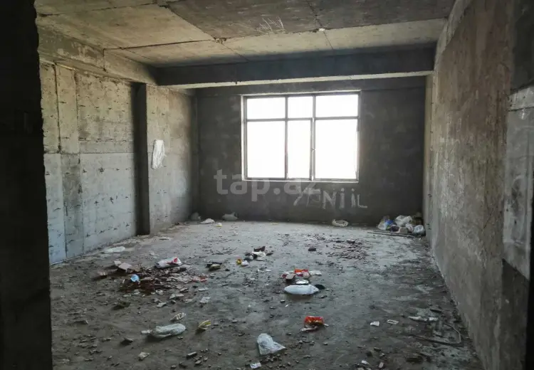 4 otaqlı mənzil , Bakı