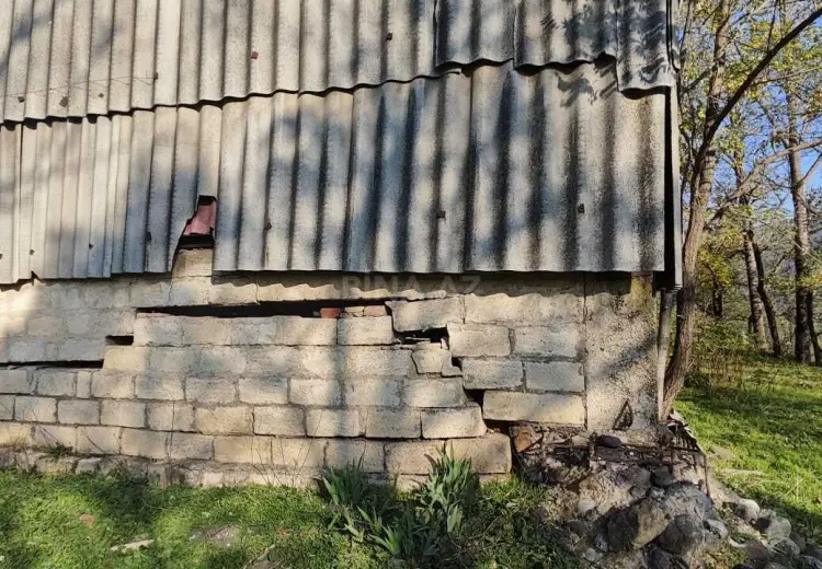 43.3 sot Torpaq Satılır, Yardımlı