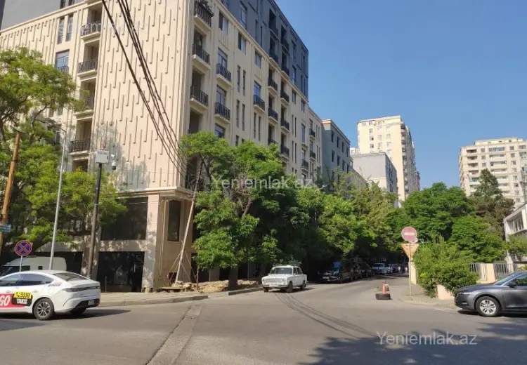 80 m² Obyekt / Ofis Satılır, 4-cü mikrorayon, Nəsimi, Bakı