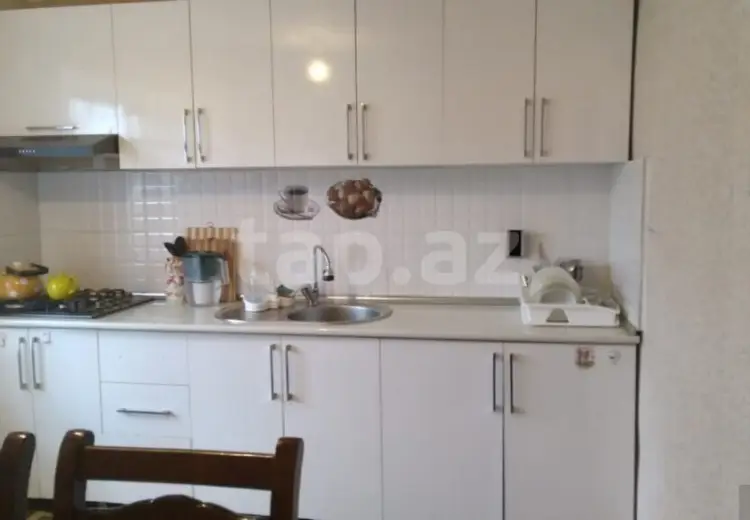 8 otaqlı mənzil , Xaçmaz