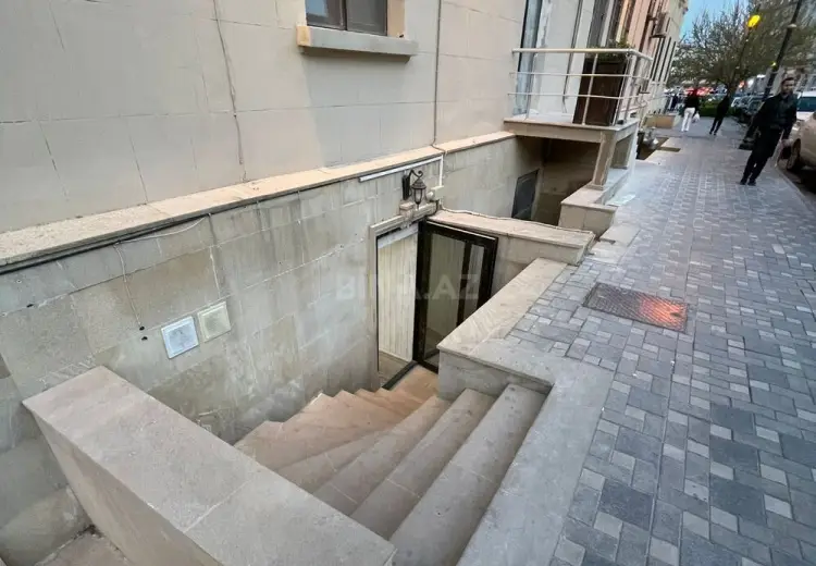 25 m² Obyekt / Ofis Kirayə (aylıq), Bayıl qəs., Səbail, Bakı