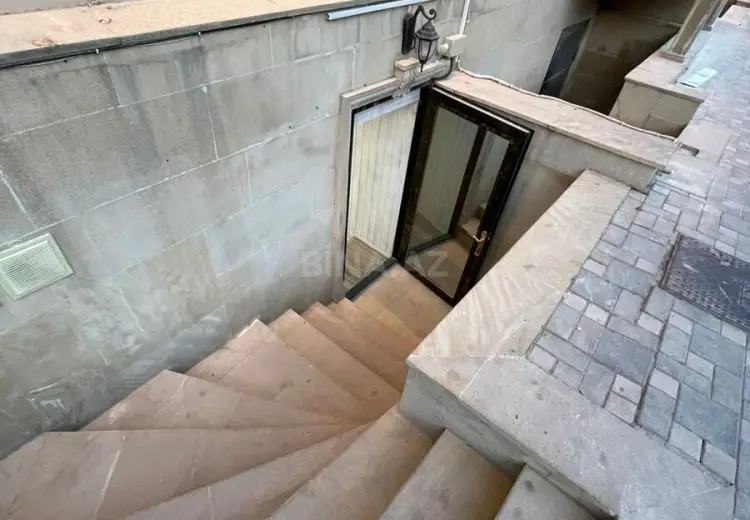 25 m² Obyekt / Ofis Kirayə (aylıq), Bayıl qəs., Səbail, Bakı