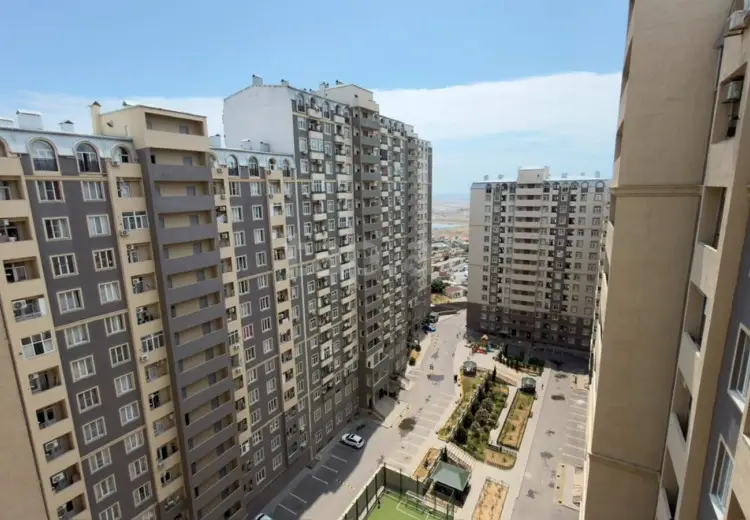 3 otaqlı mənzil , Bakı