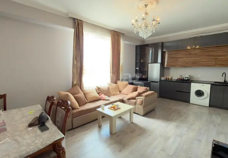 3 otaqlı mənzil , Bakı