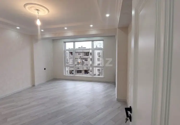 3 otaqlı mənzil , Bakı