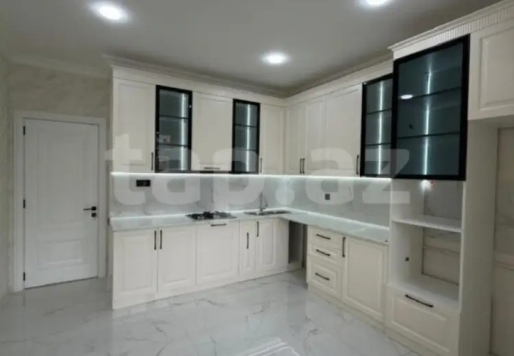 3 otaqlı mənzil , Bakı