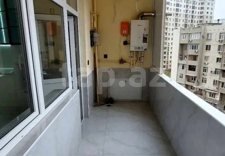 3 otaqlı mənzil , Bakı