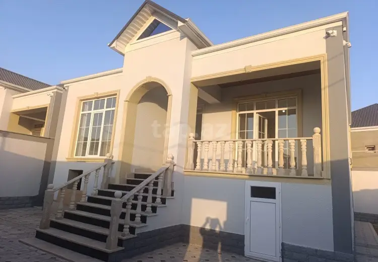 3 otaqlı mənzil , Bakı