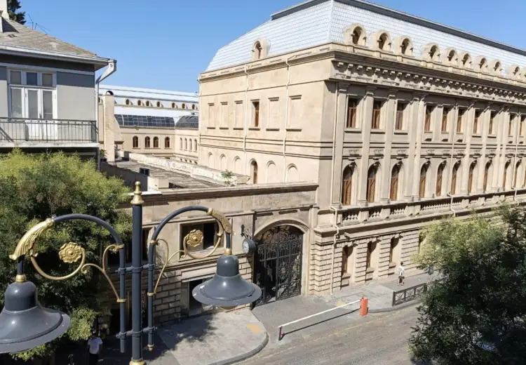 350 m² Obyekt / Ofis Satılır, İçəri şəhər, Səbail, Bakı