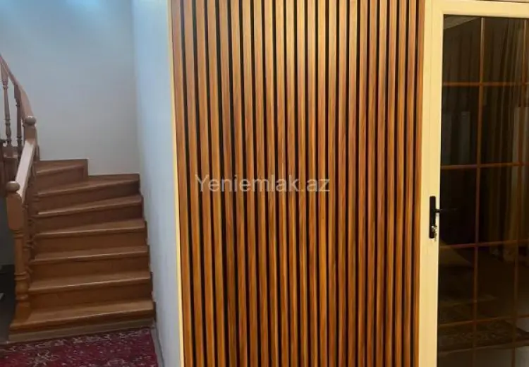 5 otaqlı mənzil Satılır, Quba