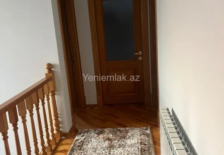 5 otaqlı mənzil Satılır, Quba
