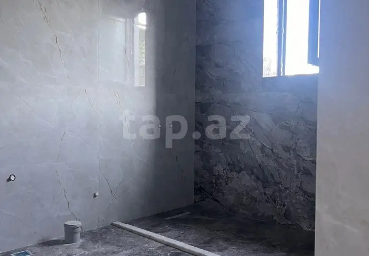5 otaqlı mənzil , Qaraçuxur qəs., Suraxanı, Bakı
