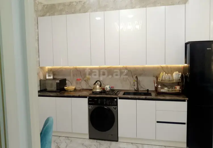 4 otaqlı mənzil , Xırdalan