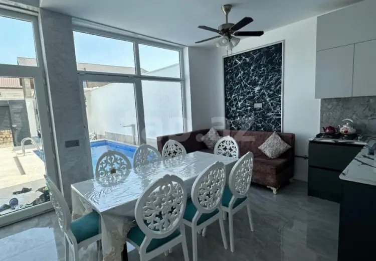 5 otaqlı mənzil Kirayə (günlük), Novxanı, Abşeron