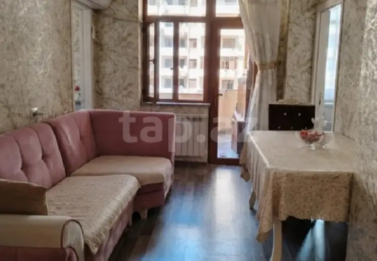 3 otaqlı mənzil , Bakı
