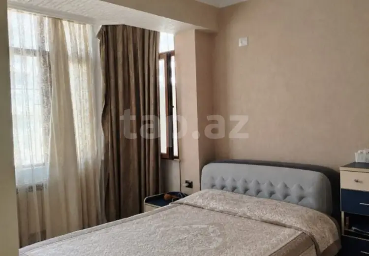 3 otaqlı mənzil , Bakı
