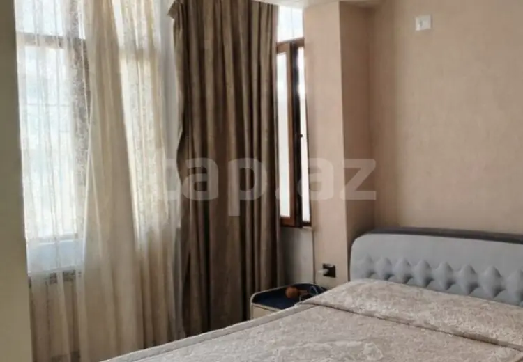 3 otaqlı mənzil , Bakı