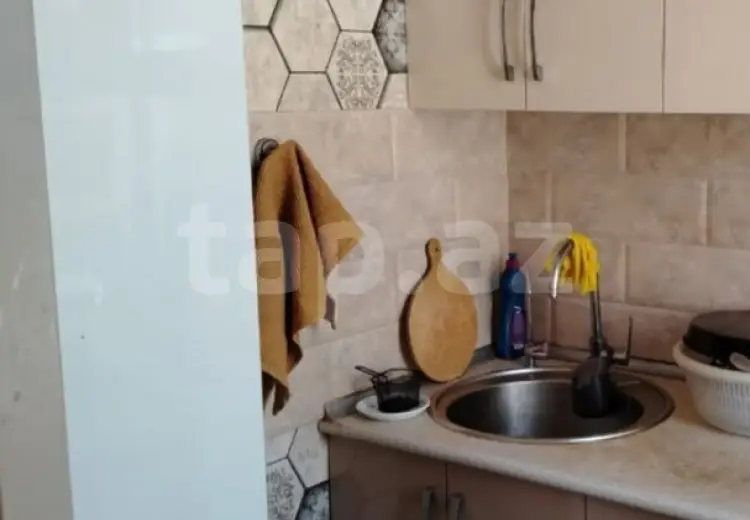 3 otaqlı mənzil , Bakı